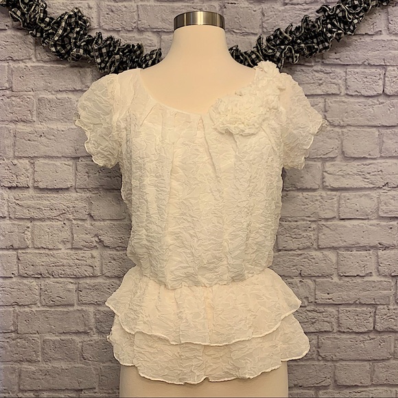 Sunny Leigh Tops - Sunny Leigh Short Sleeve Crinkle Top with Rosettes